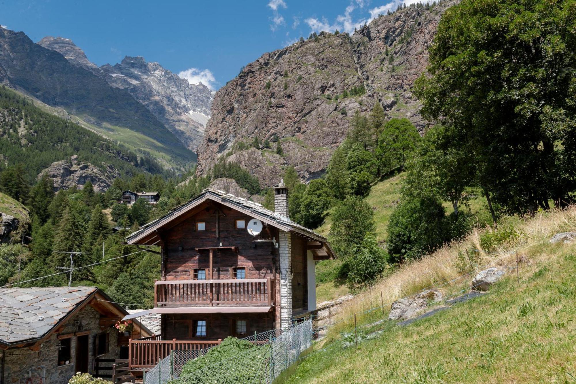 Hellochalet - Chalet Grene Typical House With Garden - 1Km Cabelcar Вальтурнанш Экстерьер фото